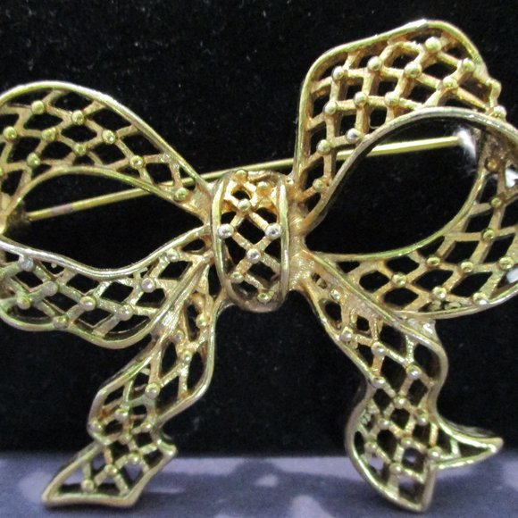 brooch - Picture 2 of 2